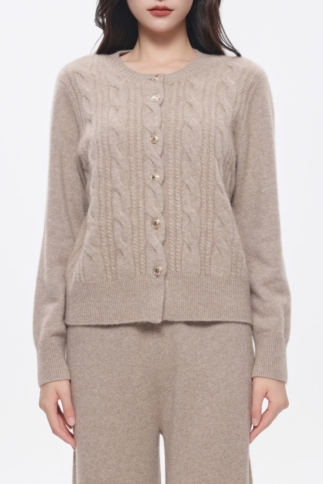 Amoer Couture Twist Pattern Cashmere Sweater in beige with button front and cable knit design