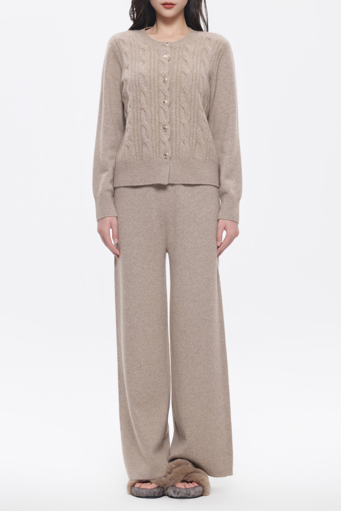 Amoer Couture twist pattern cashmere sweater in beige with button details for a cozy and stylish look
